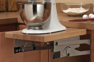 Kitchen - Appliance lift